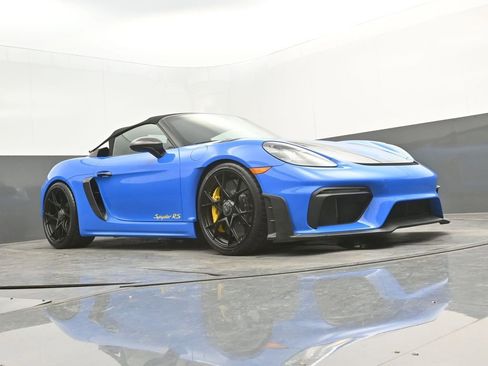 Certified 2025 Porsche 718 Boxster Spyder RS image 36