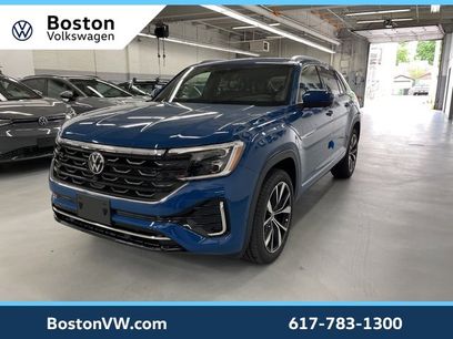 New 2025 Volkswagen Atlas Cross Sport SEL Premium R-Line