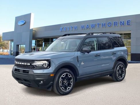 New 2026 Ford Bronco Sport Outer Banks w/ Outer Banks Tech Package+ AWD/4WD image 3