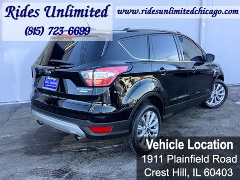 Used 2017 Ford Escape Titanium image 6