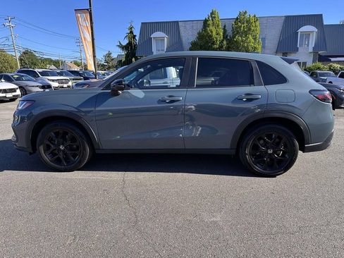 Used 2024 Honda HR-V Sport image 3
