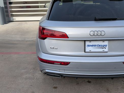 Certified 2021 Audi Q5 e Premium Plus w/ Premium Plus Package image 17