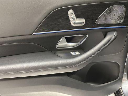 Certified 2024 Mercedes-Benz GLS 450 4MATIC image 24