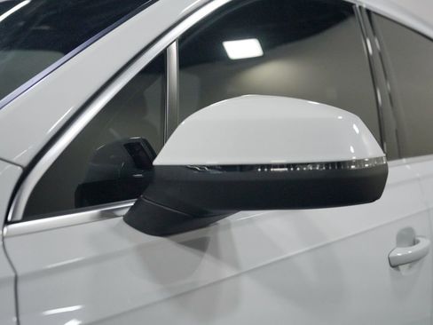 Used 2023 Audi Q7 2.0T Premium w/ Towing Package AWD/4WD image 49