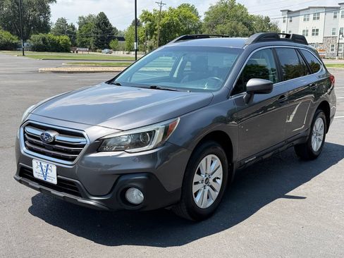 Used 2018 Subaru Outback 2.5i Premium AWD/4WD image 11