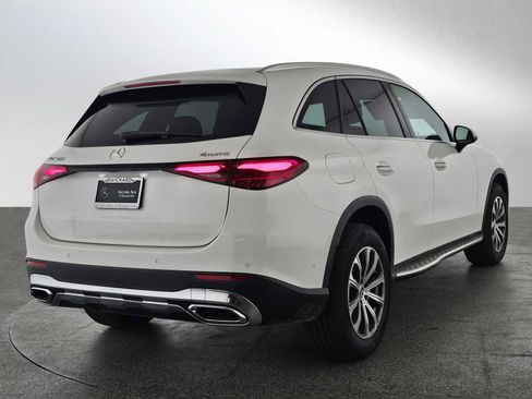New 2026 Mercedes-Benz GLC 300 4MATIC image 3