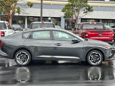 New 2026 Kia K4 EX image 3