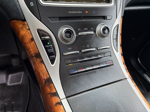 Used 2016 Lincoln MKX Reserve w/ Technology Package image 30