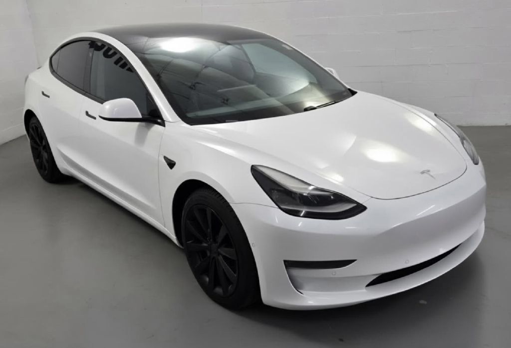 Used 2021 Tesla Model 3 Long Range AWD/4WD image 4