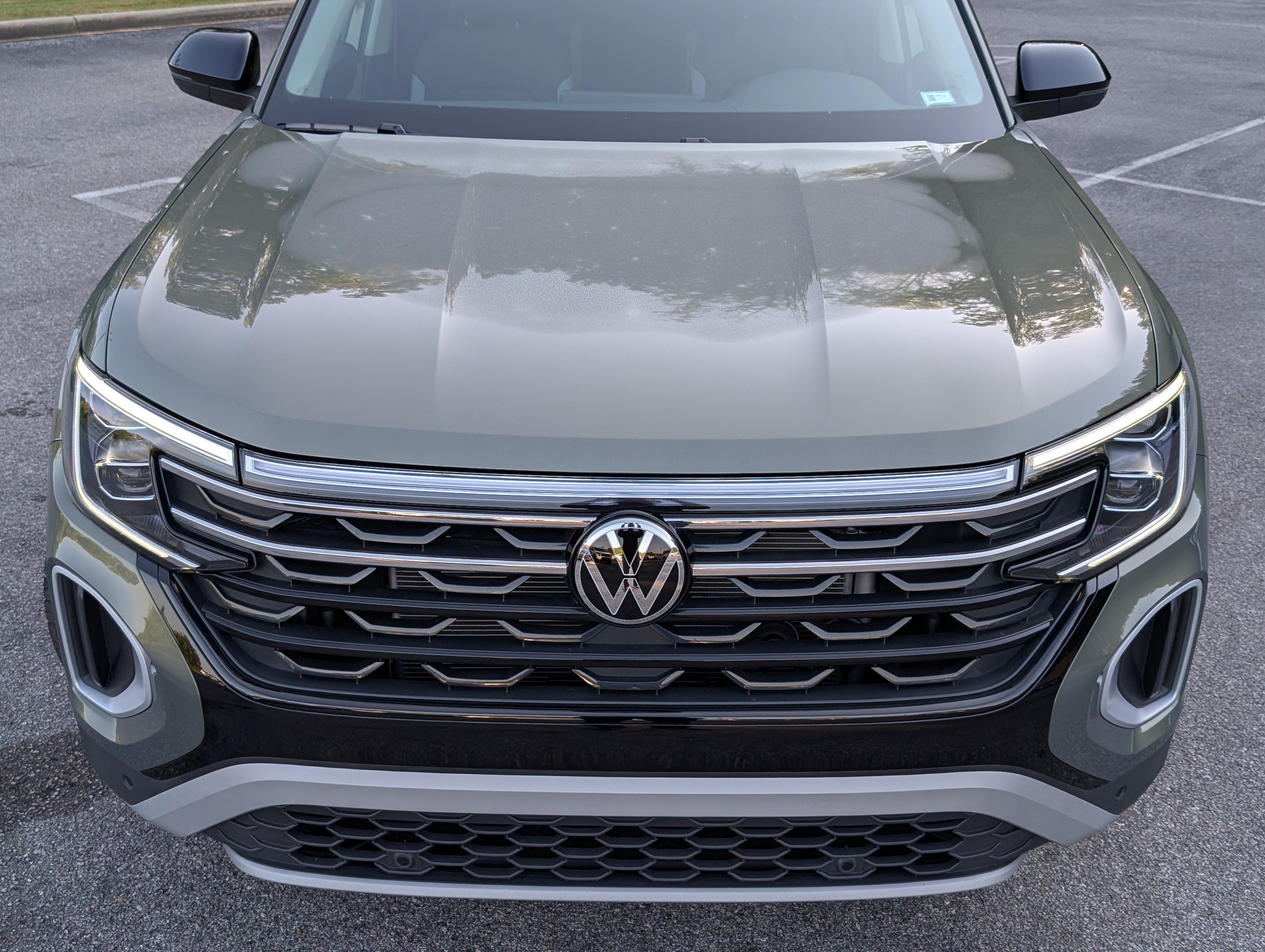 Used 2026 Volkswagen Atlas Peak Edition AWD/4WD image 12