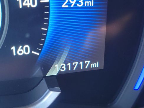 Used 2020 Hyundai Santa Fe SEL FWD image 21