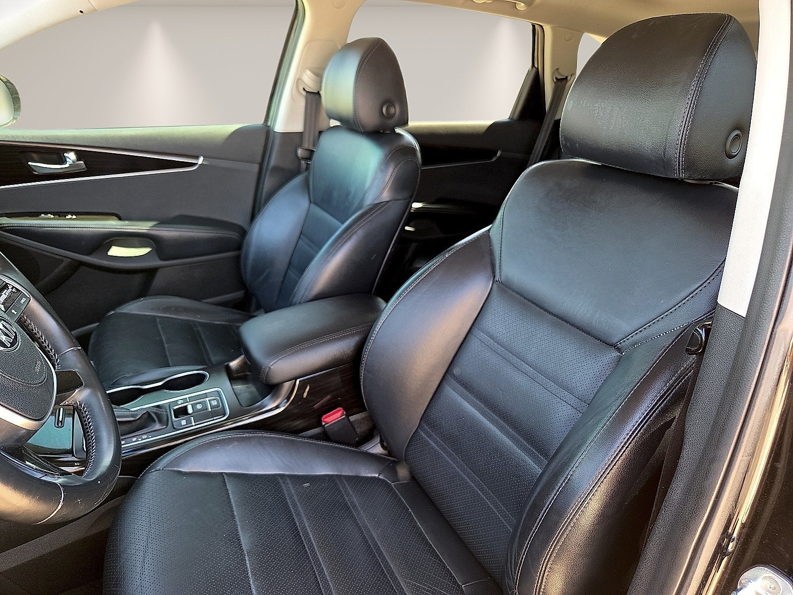 Used 2020 Kia Sorento EX FWD image 15