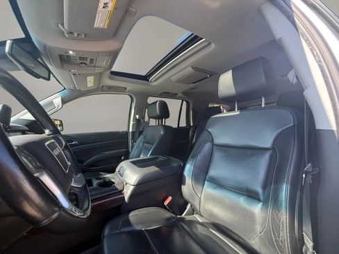 Used 2019 GMC Yukon SLT w/ Open Road Package RWD image 21