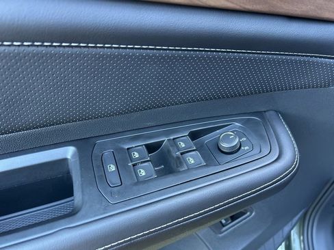 New 2026 Volkswagen Atlas SE image 13