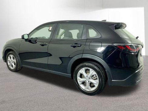 Certified 2023 Honda HR-V LX image 30