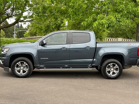 Used 2019 Chevrolet Colorado Z71 AWD/4WD image 5