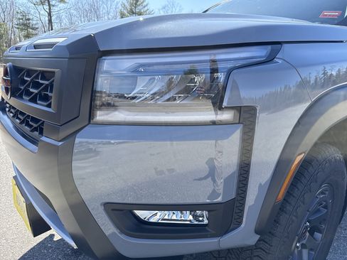 New 2026 Nissan Frontier PRO-4X AWD/4WD image 13