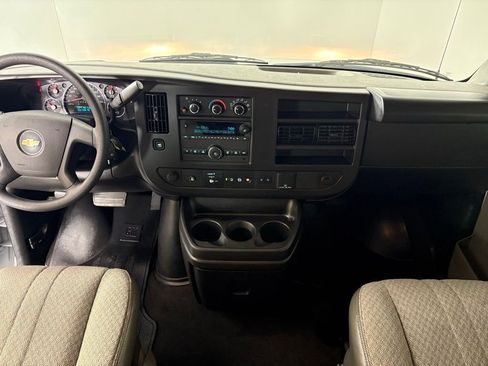 Used 2023 Chevrolet Express 3500 LT w/ LT Preferred Equipment Group image 23