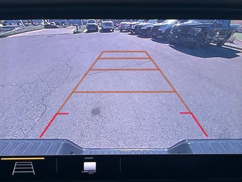 Used 2021 Chevrolet Colorado ZR2 w/ ZR2 Midnight Special Edition image 15