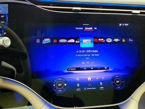 Used 2023 Mercedes-Benz EQS 580 4MATIC Sedan image 17