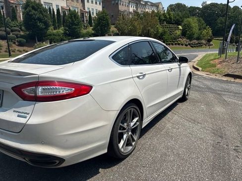 Used 2015 Ford Fusion Titanium FWD image 6