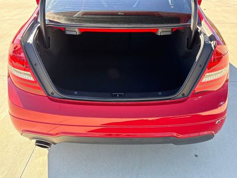 Used 2013 Mercedes-Benz C 250 Coupe image 28