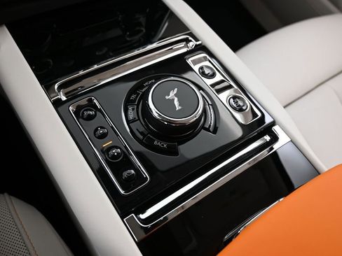 New 2026 Rolls-Royce Cullinan AWD/4WD image 22