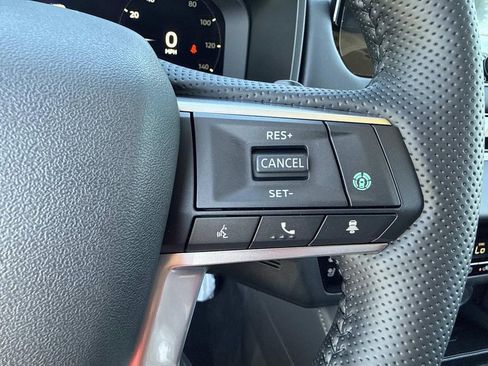 New 2026 Mitsubishi Outlander SEL FWD image 40