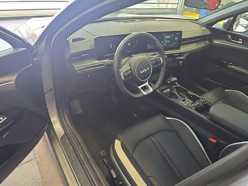 Used 2025 Kia K5 GT-Line w/ GT-Line Premium Package AWD/4WD image 5
