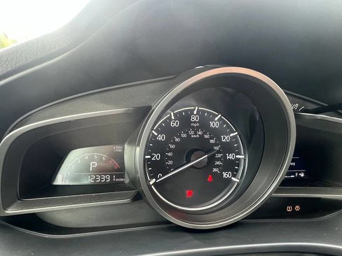 Used 2017 MAZDA MAZDA3 Touring image 20