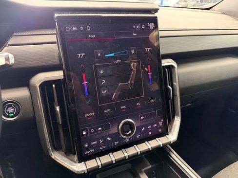 Certified 2025 GMC Acadia Elevation image 11