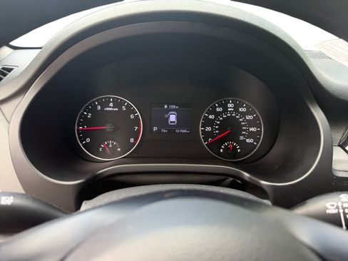 Used 2022 Kia Seltos LX AWD/4WD image 14