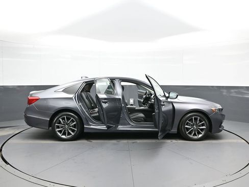 Certified 2021 Honda Accord EX-L image 42