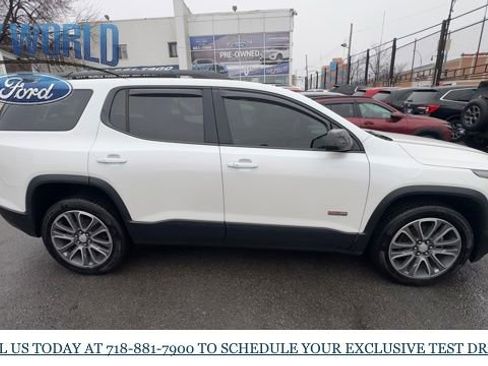 Used 2017 GMC Acadia SLT image 6