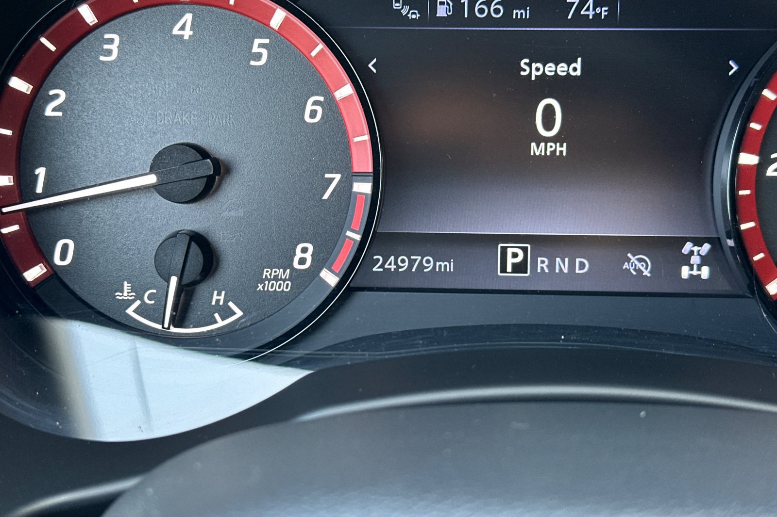 Used 2025 Nissan Frontier PRO-4X AWD/4WD image 33