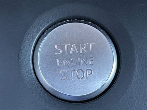 Used 2025 Audi Q5 2.0T Premium image 22