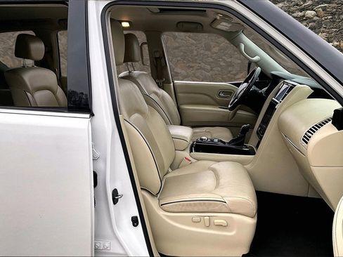 Used 2021 INFINITI QX80 Luxe w/ Cargo Package image 7