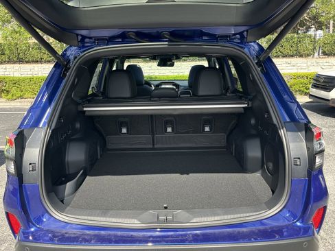 New 2026 Subaru Forester Touring AWD/4WD image 9