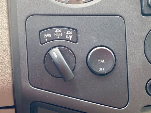 Used 2008 Ford F350 XL image 26