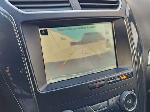 Used 2019 Ford Explorer XLT w/ Equipment Group 201A image 20