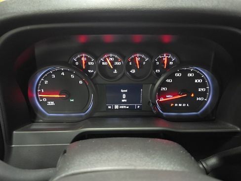 Used 2020 Chevrolet Silverado 1500 Custom Trail Boss w/ Custom Convenience Package AWD/4WD image 21