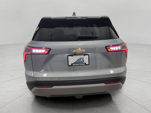 Used 2025 Chevrolet Equinox LT image 24