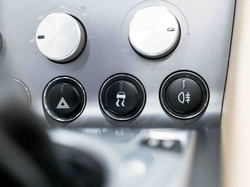 Used 2006 Aston Martin DB9 Volante RWD image 64