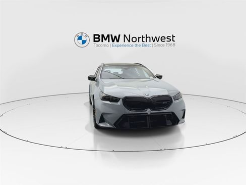 New 2027 BMW M5 Touring AWD/4WD image 7