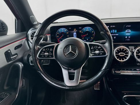 Used 2021 Mercedes-Benz A 220 4MATIC image 18