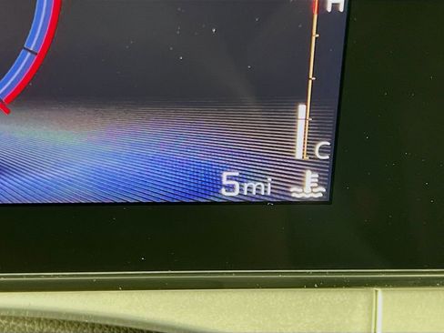 New 2026 Chevrolet Trax LT w/ Driver Confidence Package image 12