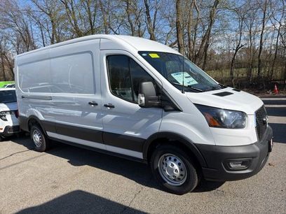 New 2026 Ford Transit 250 148 Medium Roof Extended AWD w/ Load Area Protection Package
