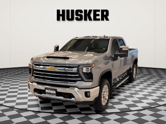 Certified 2025 Chevrolet Silverado 2500 LTZ w/ LTZ Convenience Package AWD/4WD image 14