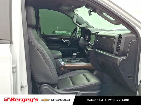 Certified 2023 Chevrolet Silverado 1500 RST w/ Redline Edition image 31