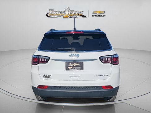 Used 2025 Jeep Compass Limited image 7